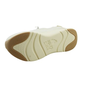 PITAS SNEAKERSY DAMSKIE CUE WOMAN 67-ARENA